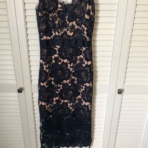 Vici lace midi dress